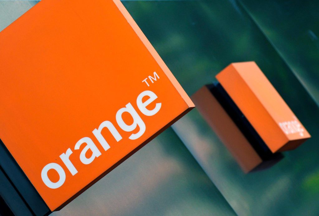 Orange Customer Program Relatii cu clientii Orange si contact telefon sesizari - Date de ...